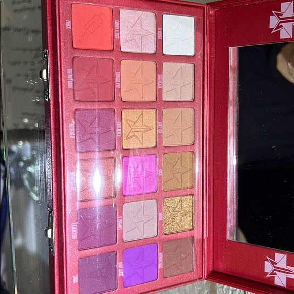 JEFFREE STAR BLOOD SUGAR NIB 18 SHADES MIRRORED EYESHADOW PALETTE - Picture 6 of 8
